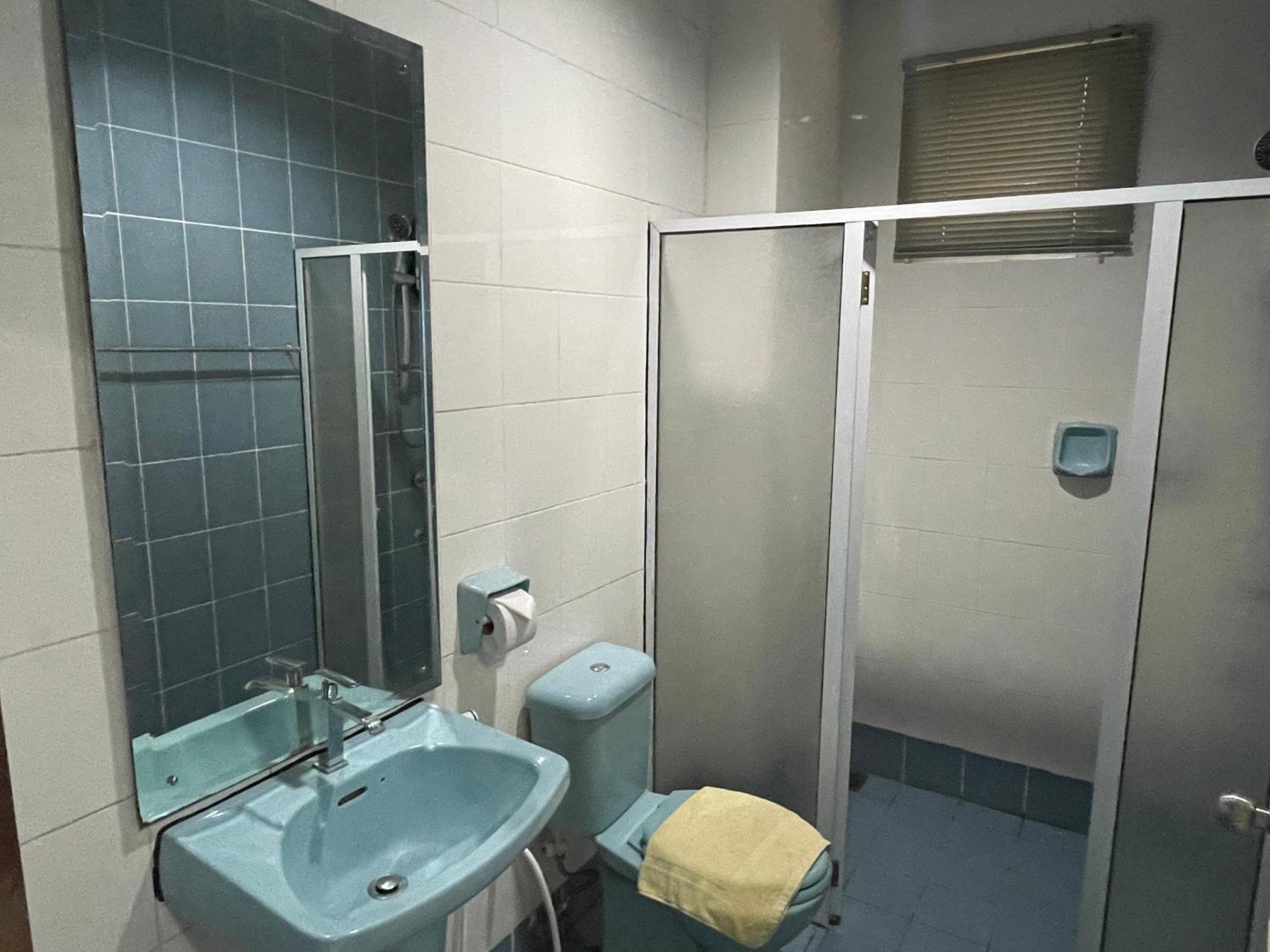 Song Service Apartment Formerly Known As Jinhold Service Apartment Kuching Exterior photo