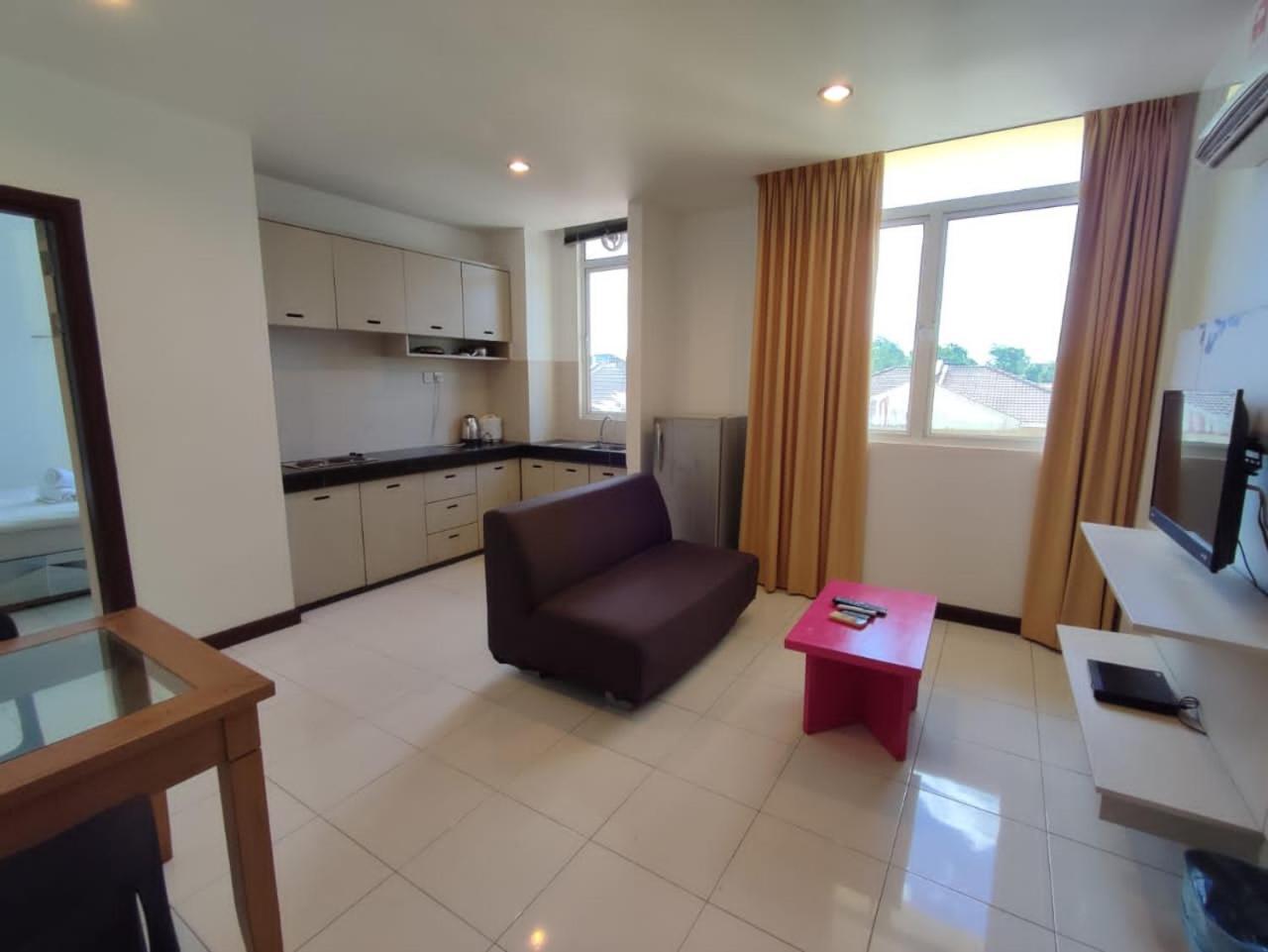 Song Service Apartment Formerly Known As Jinhold Service Apartment Kuching Exterior photo