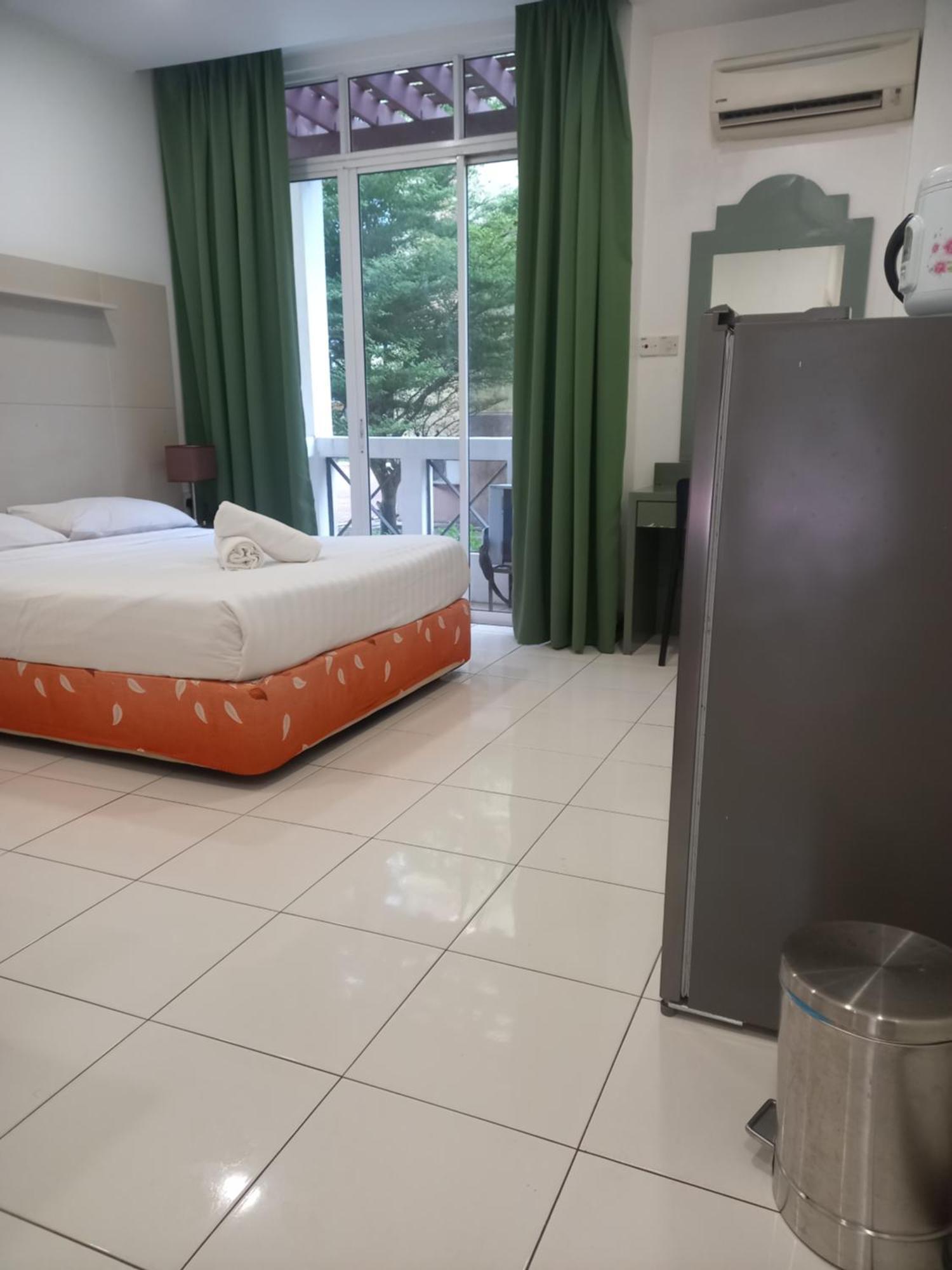 Song Service Apartment Formerly Known As Jinhold Service Apartment Kuching Exterior photo