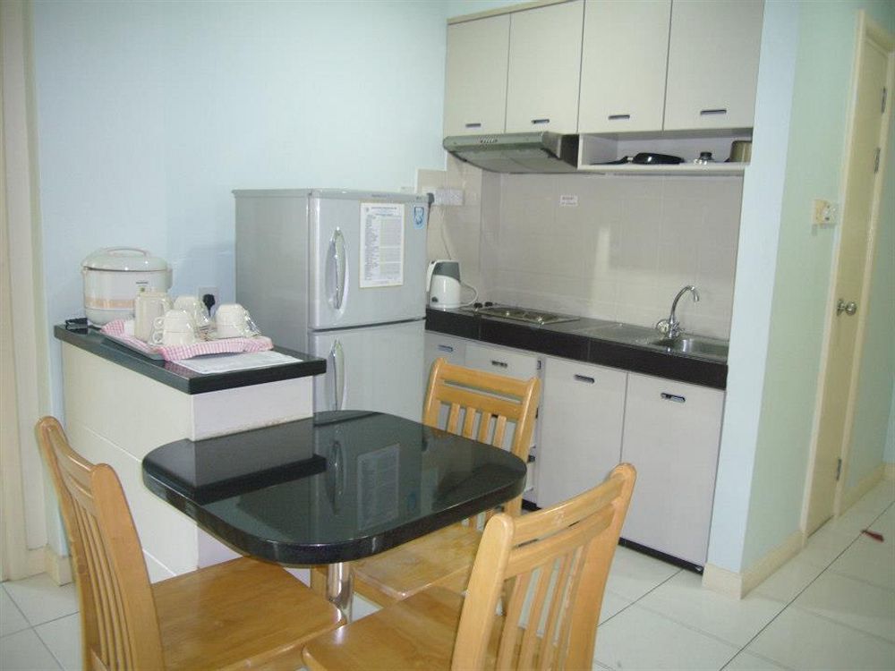 Song Service Apartment Formerly Known As Jinhold Service Apartment Kuching Exterior photo