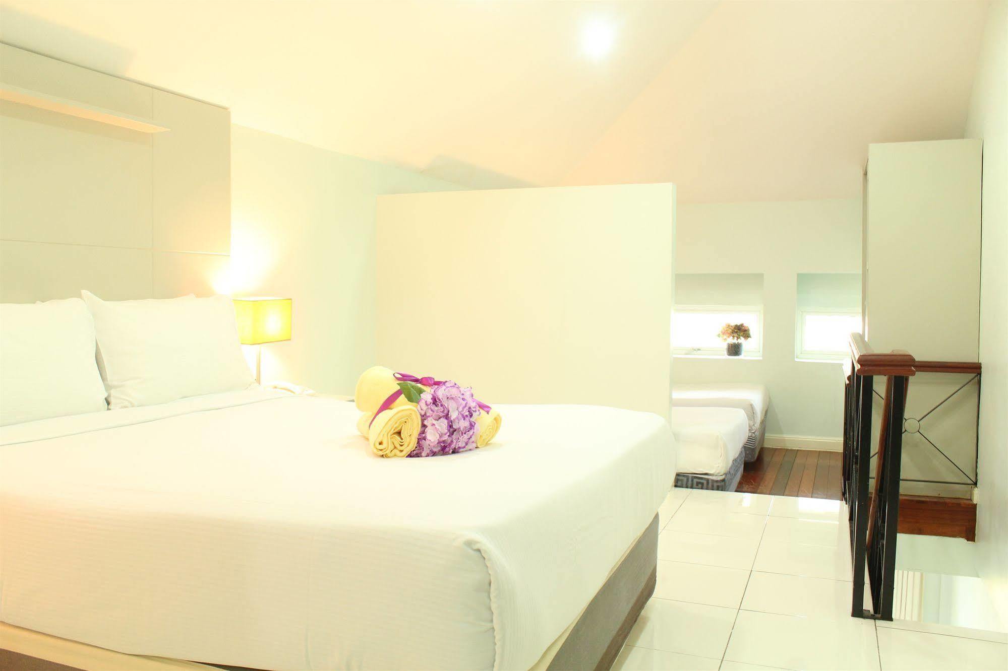 Song Service Apartment Formerly Known As Jinhold Service Apartment Kuching Exterior photo